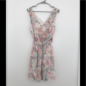 Floral dress with back detail